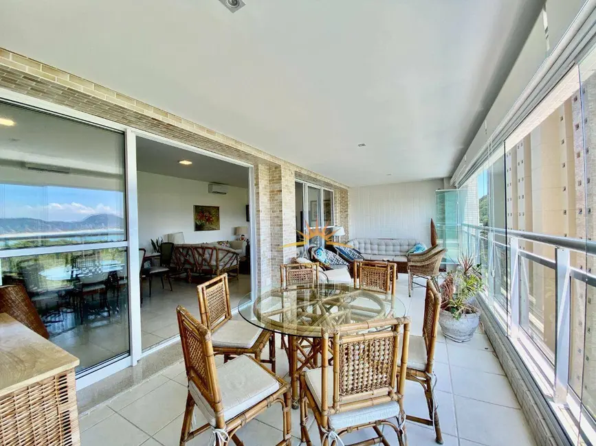 Foto 3 de Apartamento com 3 quartos à venda, 158m2 em Parque Enseada, Guaruja - SP