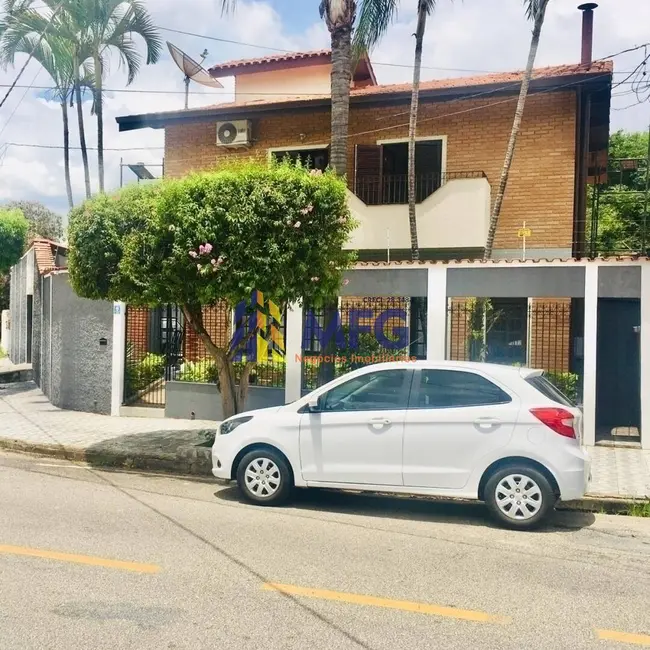 Foto 2 de Casa com 4 quartos à venda, 330m2 em Vila Trujillo, Sorocaba - SP