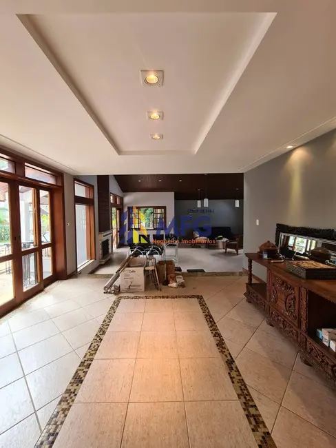 Foto 2 de Casa com 4 quartos à venda, 663m2 em Jardim Isaura, Sorocaba - SP