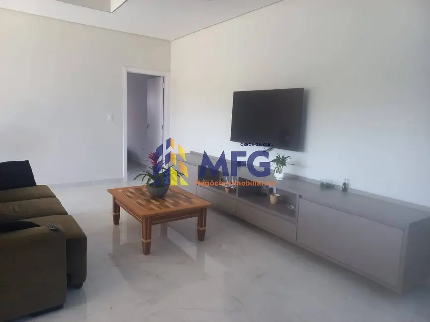 Foto 1 de Casa de Condomínio com 4 quartos à venda, 206m2 em Centro, Paranapanema - SP