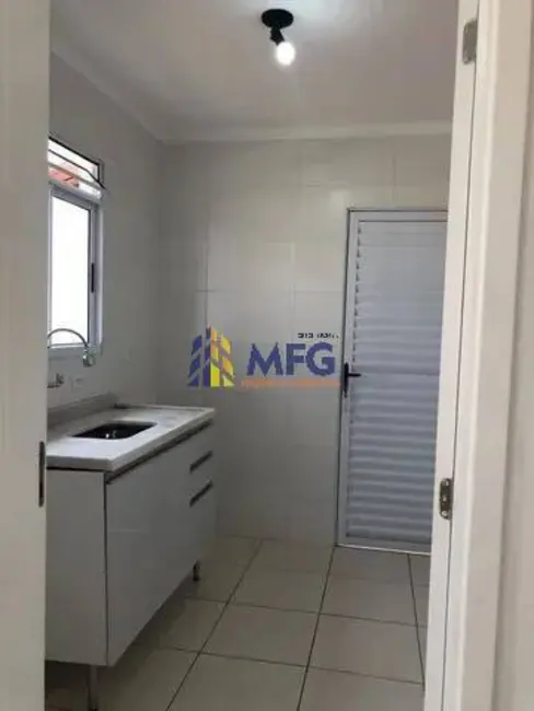 Foto 2 de Casa de Condomínio com 2 quartos à venda, 70m2 em Jardim Simus, Sorocaba - SP