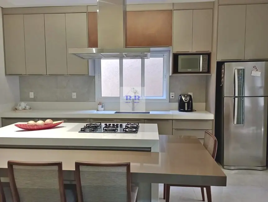 Foto 3 de Sobrado com 3 quartos à venda, 355m2 em Parque Moema, Franca - SP