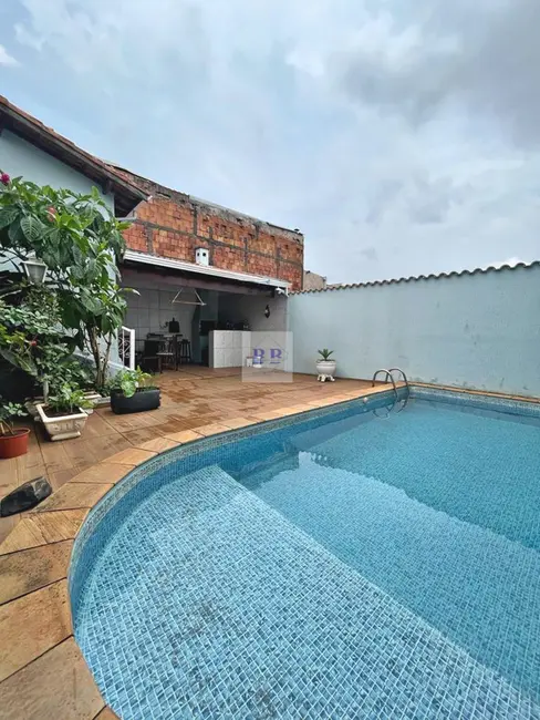 Foto 7 de Casa com 3 quartos à venda, 186m2 em Jardim Riviera, Franca - SP