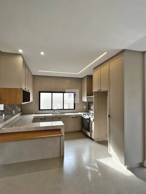 Foto 6 de Casa com 3 quartos à venda, 220m2 em Villa Piemonte II, Franca - SP