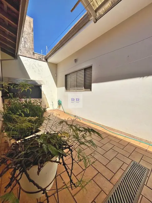 Foto 2 de Casa com 3 quartos à venda, 185m2 em Prolongamento Jardim Ângela Rosa, Franca - SP