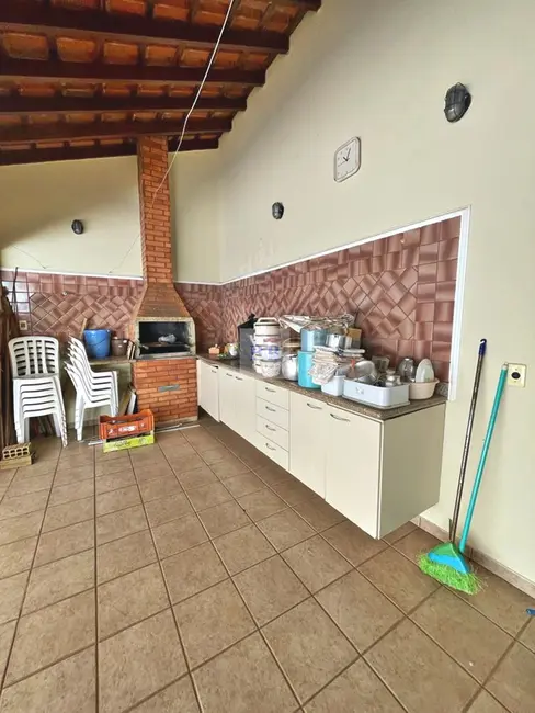 Foto 3 de Casa com 3 quartos à venda, 185m2 em Prolongamento Jardim Ângela Rosa, Franca - SP