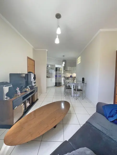Foto 3 de Apartamento com 2 quartos à venda, 70m2 em Jardim Brasil, Franca - SP