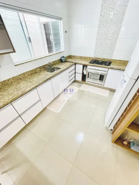 Foto 4 de Casa com 3 quartos à venda, 151m2 em Residencial Meireles, Franca - SP