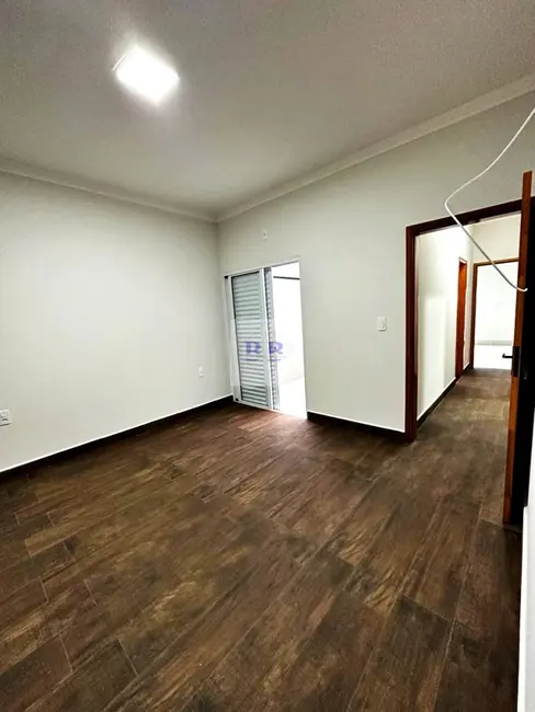 Foto 5 de Casa com 3 quartos à venda, 140m2 em Esplanada Primo Meneghetti II, Franca - SP