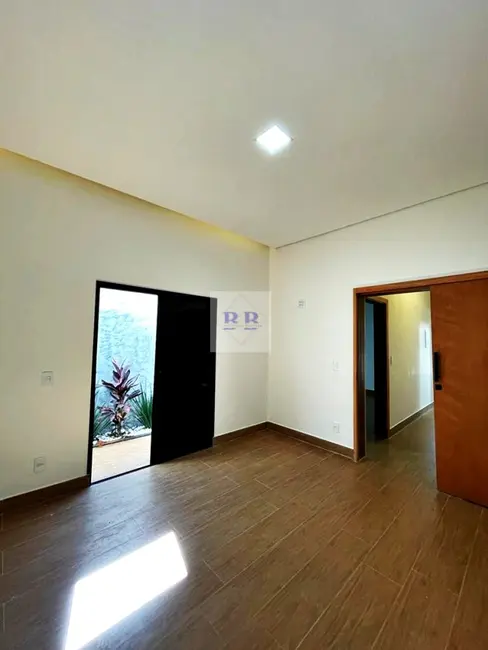 Casa com 3 quartos à venda, 143m2 em Esplanada Primo Meneghetti II, Franca - SP - imagem 6 Foto 6 de Casa com 3 quartos à venda, 143m2 em Esplanada Primo Meneghetti II, Franca - SP