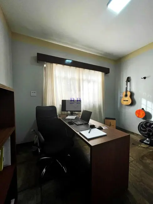 Foto 4 de Casa com 3 quartos à venda, 200m2 em Jardim Lima, Franca - SP