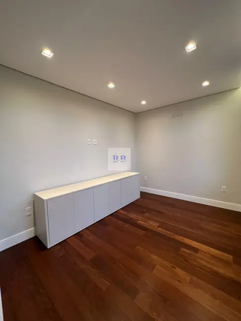 Foto 3 de Casa com 3 quartos à venda, 336m2 em Núcleo Agrícola Alpha, Franca - SP