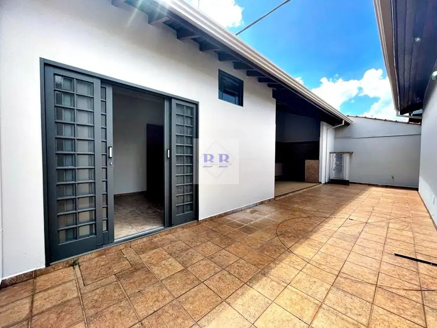 Foto 5 de Casa com 3 quartos à venda, 200m2 em Jardim Ângela Rosa, Franca - SP