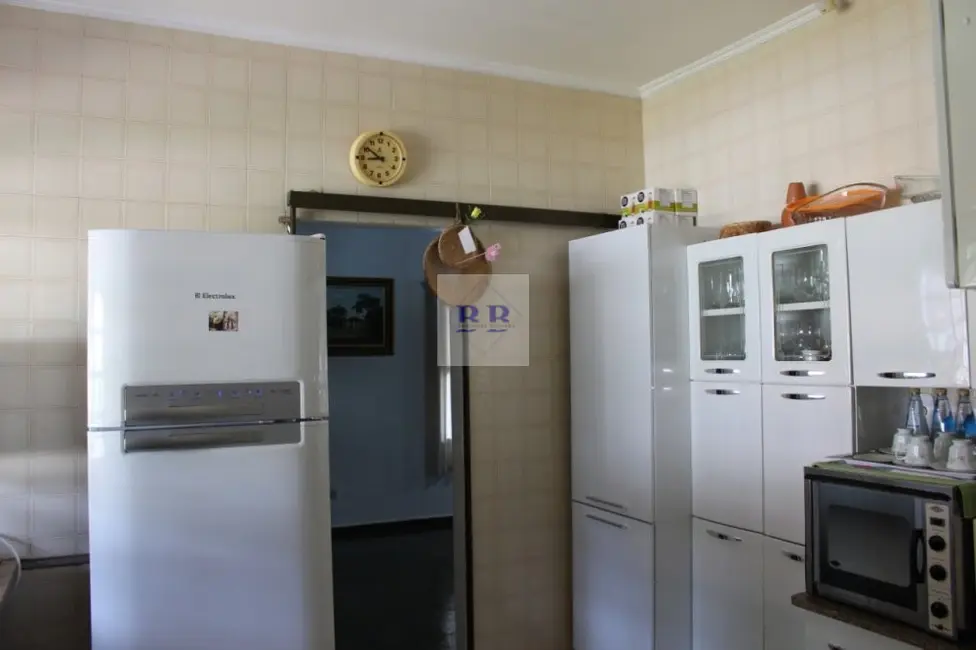 Foto 2 de Chácara com 3 quartos à venda, 500m2 em Recanto Fortuna, Franca - SP