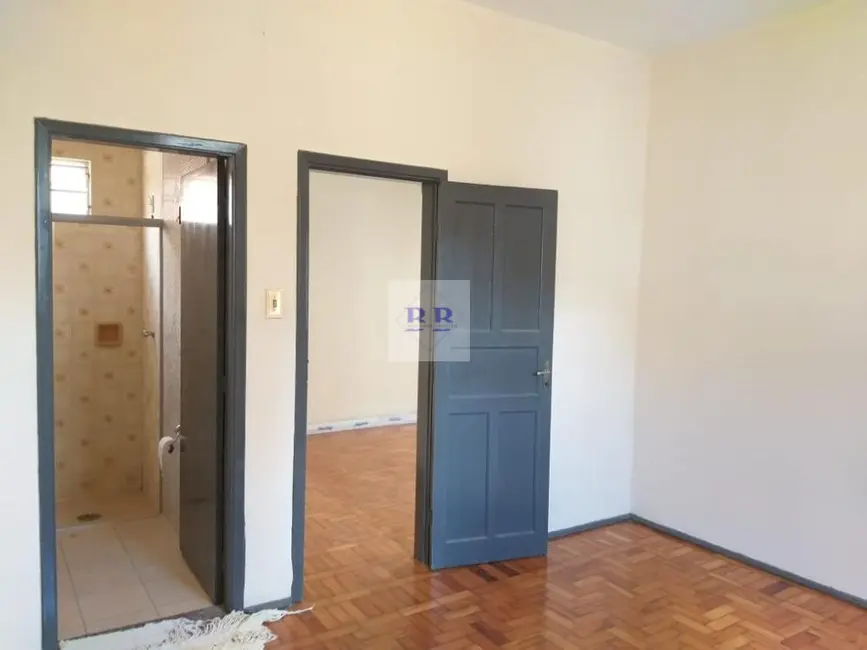 Casa com 3 quartos à venda, 114m2 em Centro, Franca - SP - imagem 4 Foto 4 de Casa com 3 quartos à venda, 114m2 em Centro, Franca - SP