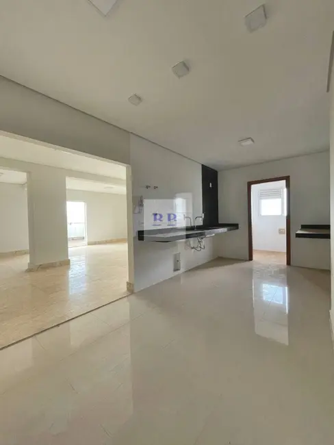 Apartamento com 3 quartos à venda, 240m2 em Centro, Franca - SP - imagem 3 Foto 3 de Apartamento com 3 quartos à venda, 240m2 em Centro, Franca - SP