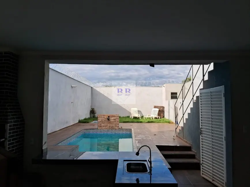 Foto 3 de Casa com 2 quartos à venda, 110m2 em Jardim Adelinha, Franca - SP