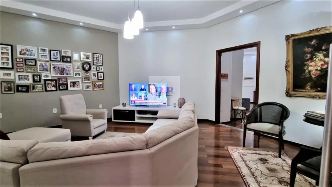 Foto 7 de Casa com 5 quartos à venda, 495m2 em São Joaquim, Franca - SP