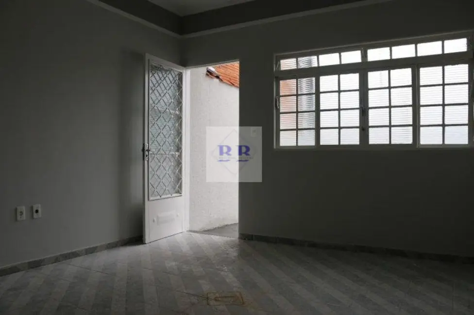 Foto 2 de Casa com 2 quartos à venda, 150m2 em Vila Aparecida, Franca - SP