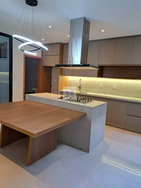 Foto 4 de Casa com 3 quartos à venda, 185m2 em Residencial Colina do Espraiado, Franca - SP