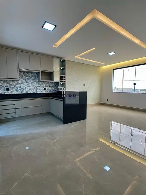 Foto 1 de Apartamento com 2 quartos à venda, 78m2 em Franca - SP