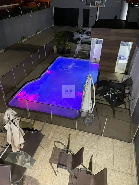 Foto 8 de Sobrado com 3 quartos à venda, 285m2 em Jardim Flórida, Franca - SP