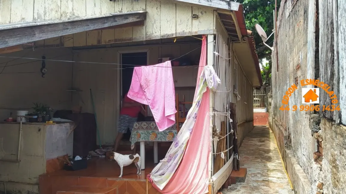 Casa com 3 quartos à venda, 315m2 em Centro, Terra Roxa - PR - imagem 9 Foto 9 de Casa com 3 quartos à venda, 315m2 em Centro, Terra Roxa - PR