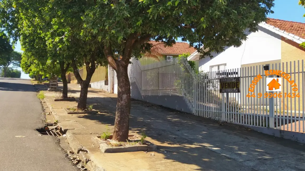 Casa com 3 quartos à venda, 352m2 em Centro, Terra Roxa - PR - imagem 5 Foto 5 de Casa com 3 quartos à venda, 352m2 em Centro, Terra Roxa - PR