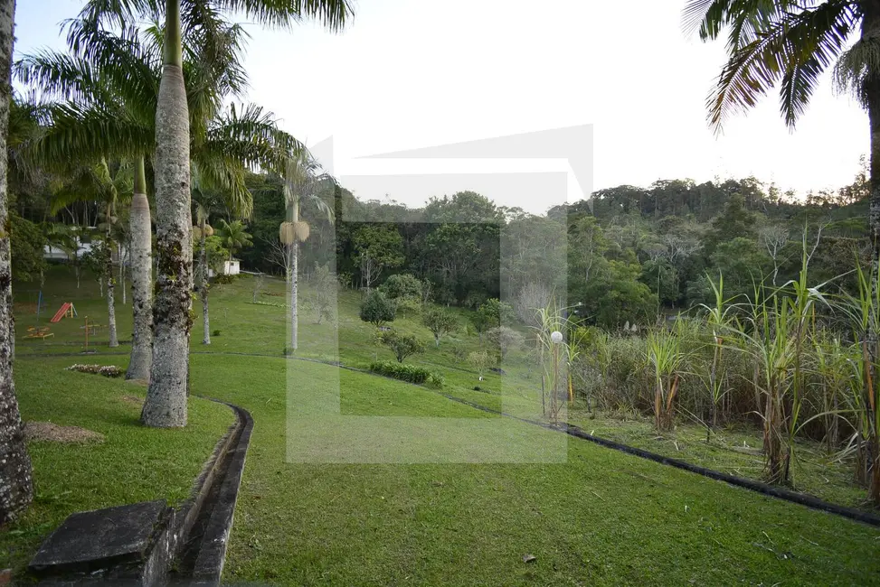 Foto 5 de Chácara com 4 quartos à venda, 7000m2 em Centro, Juquitiba - SP