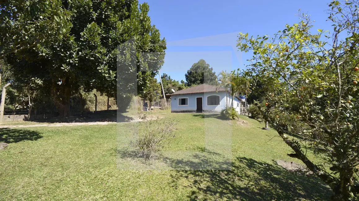Foto 1 de Sítio / Rancho com 3 quartos à venda, 48000m2 em Centro, Juquitiba - SP