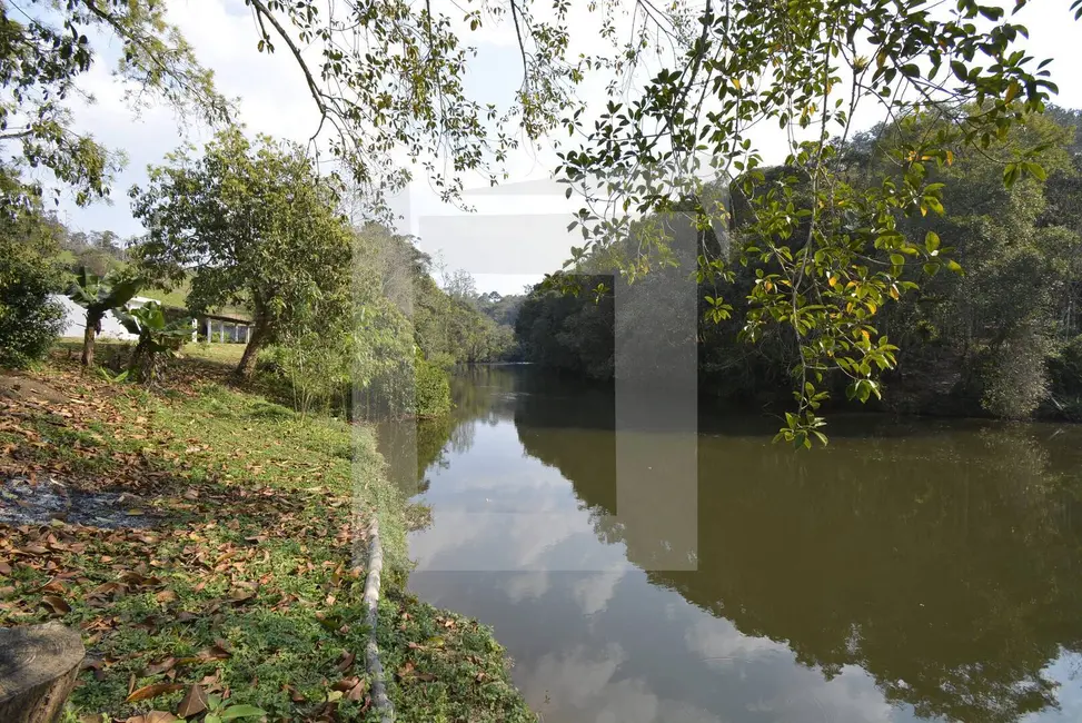 Foto 6 de Sítio / Rancho com 7 quartos à venda, 217800m2 em Centro, Juquitiba - SP