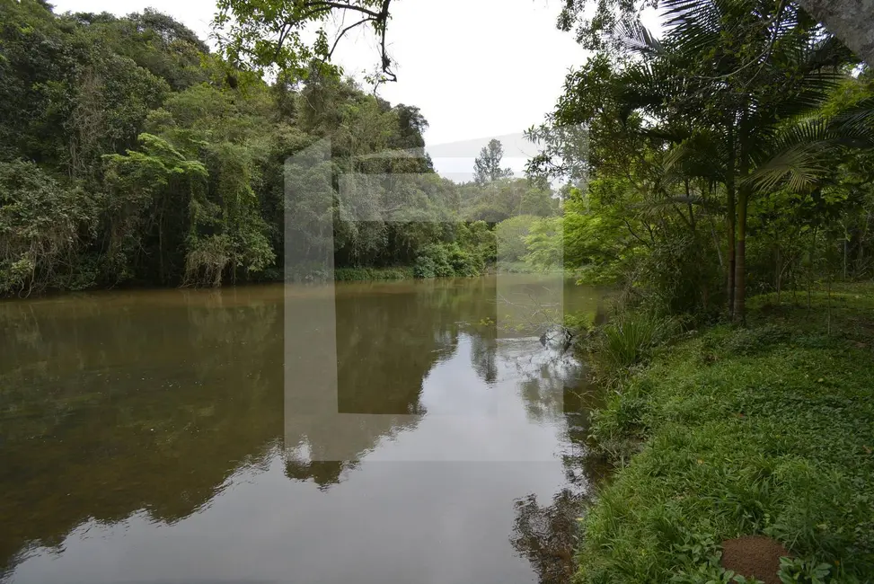 Foto 1 de Chácara com 2 quartos à venda, 4400m2 em Centro, Juquitiba - SP