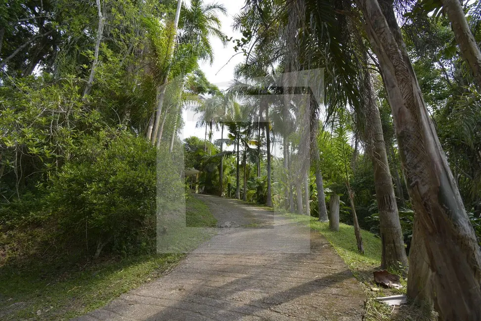 Foto 4 de Casa com 15 quartos à venda, 14000m2 em Centro, Juquitiba - SP