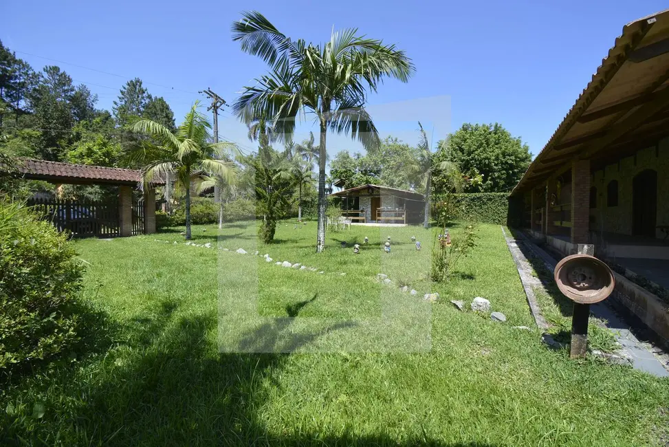 Foto 6 de Chácara com 4 quartos à venda, 7500m2 em Centro, Juquitiba - SP