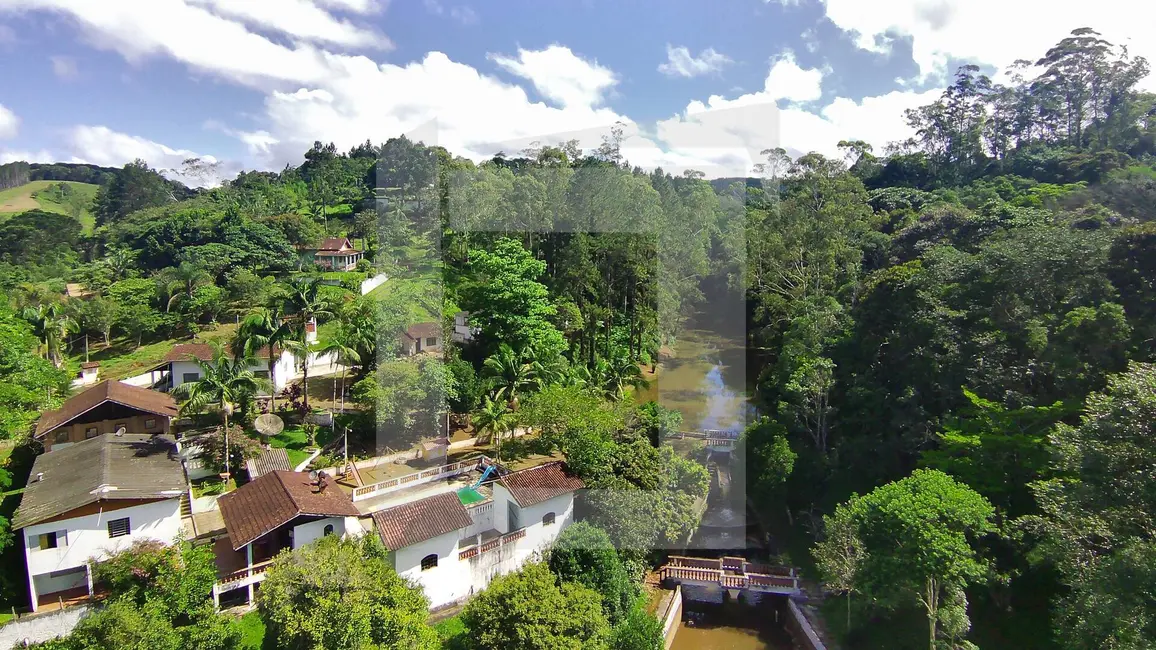 Foto 1 de Sítio / Rancho com 3 quartos à venda, 21450m2 em Centro, Juquitiba - SP