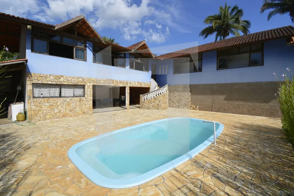 Foto 3 de Chácara com 3 quartos à venda, 3000m2 em Centro, Juquitiba - SP