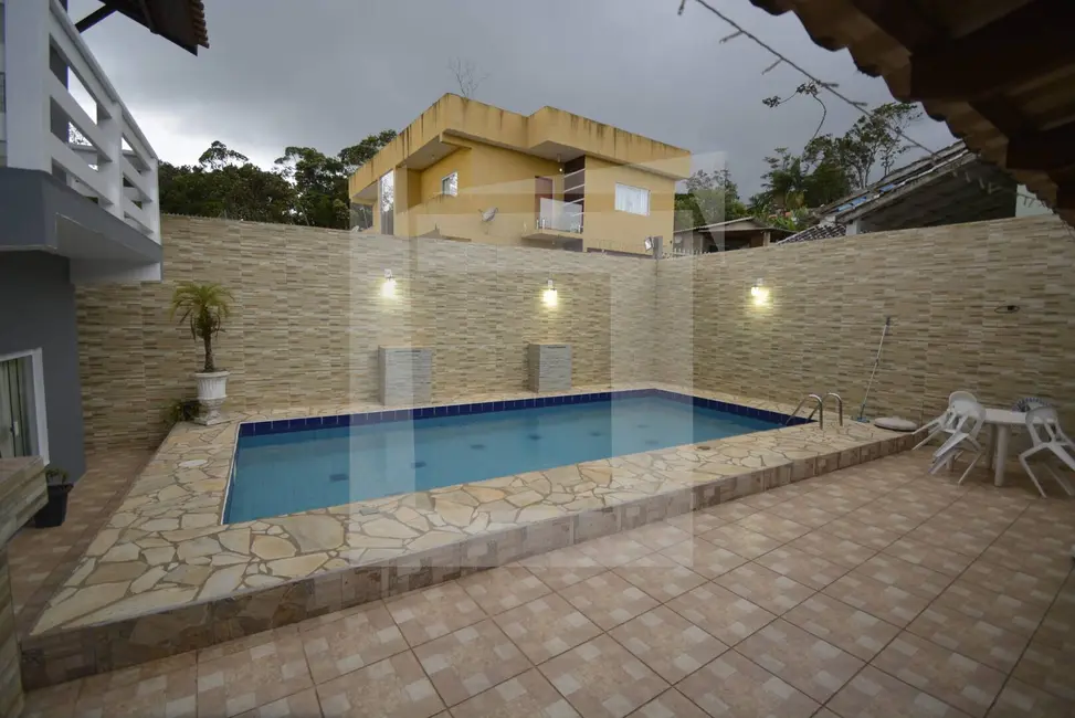 Foto 4 de Casa com 3 quartos à venda, 254m2 em Centro, Juquitiba - SP