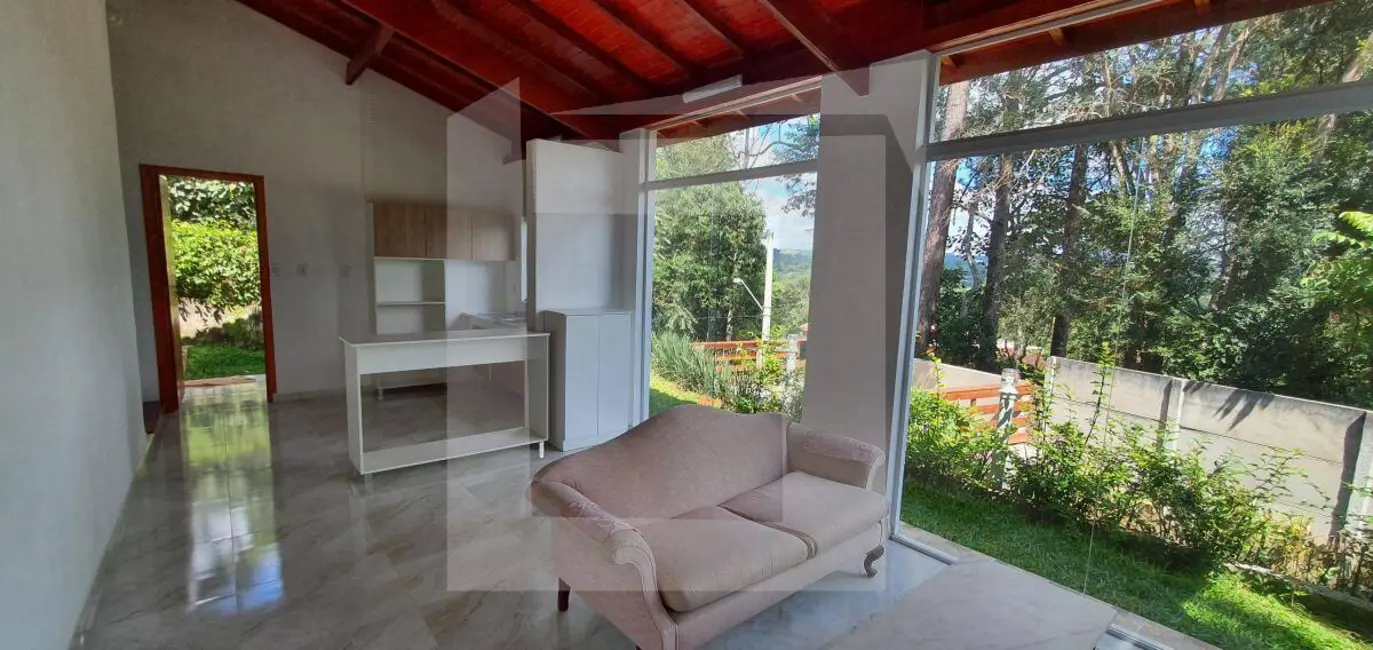 Casa com 3 quartos à venda, 526m2 em Chácara Represinha, Cotia - SP - imagem 4 Foto 4 de Casa com 3 quartos à venda, 526m2 em Chácara Represinha, Cotia - SP