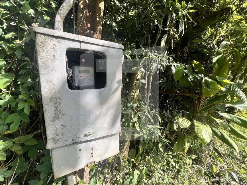 Foto 3 de Chácara com 1 quarto à venda, 2233m2 em Centro, Juquitiba - SP