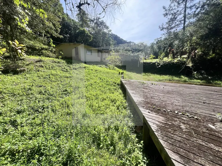 Foto 2 de Chácara com 1 quarto à venda, 2233m2 em Centro, Juquitiba - SP