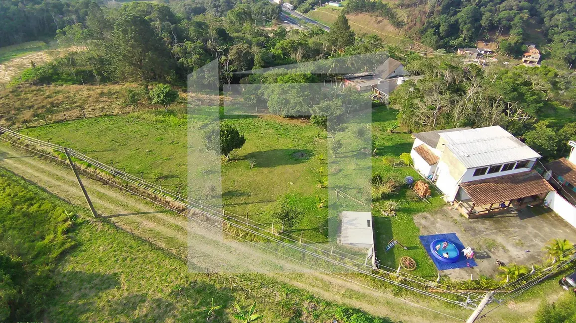 Foto 4 de Chácara com 3 quartos à venda, 2800m2 em Centro, Juquitiba - SP