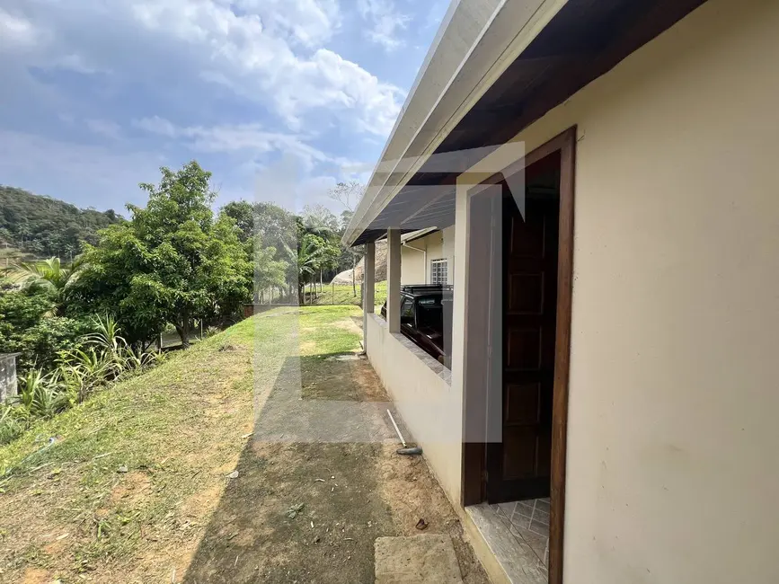 Foto 6 de Chácara com 2 quartos à venda, 2500m2 em Centro, Juquitiba - SP