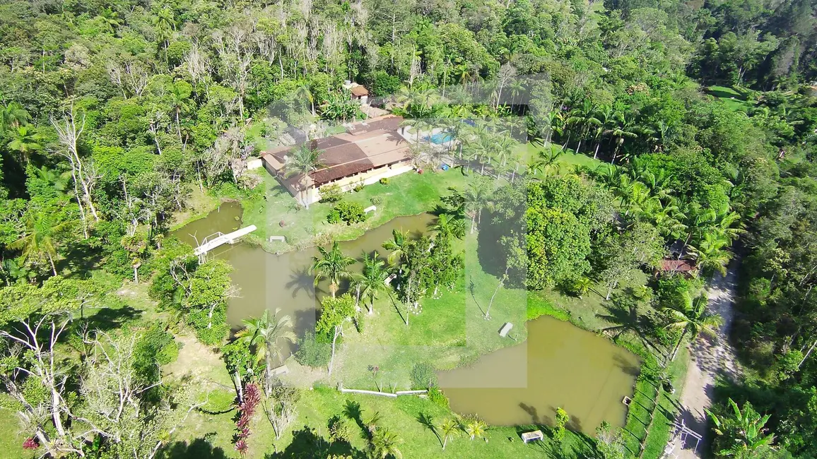 Foto 2 de Chácara com 3 quartos à venda, 9000m2 em Centro, Juquitiba - SP
