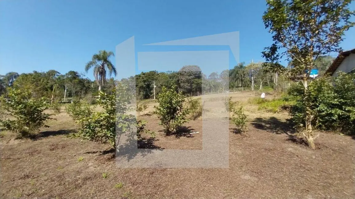 Foto 9 de Chácara com 3 quartos à venda, 5700m2 em Centro, Juquitiba - SP