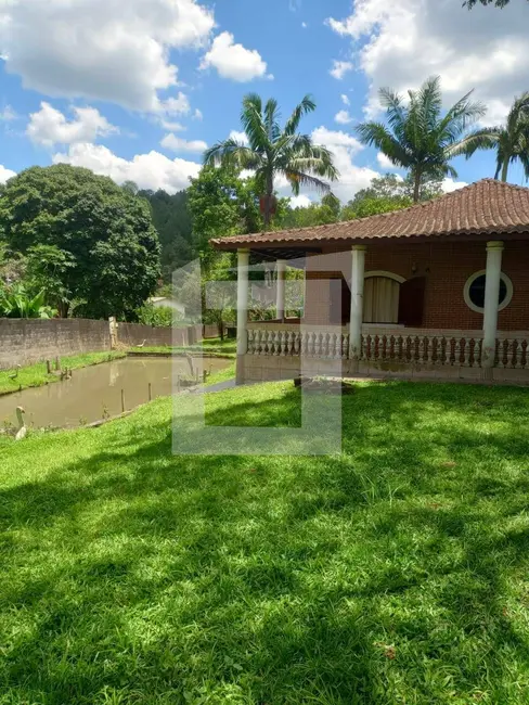 Foto 3 de Chácara com 3 quartos à venda, 4500m2 em Centro, Juquitiba - SP