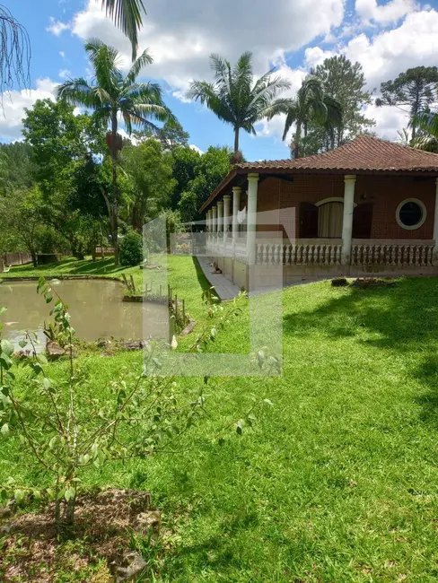 Foto 7 de Chácara com 3 quartos à venda, 4500m2 em Centro, Juquitiba - SP