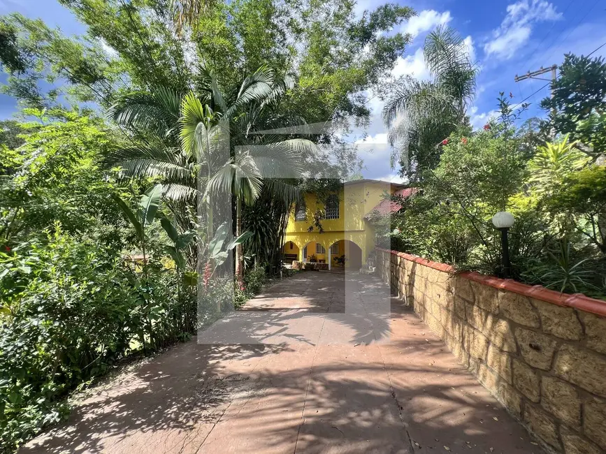 Foto 6 de Chácara com 9 quartos à venda, 13000m2 em Centro, Juquitiba - SP