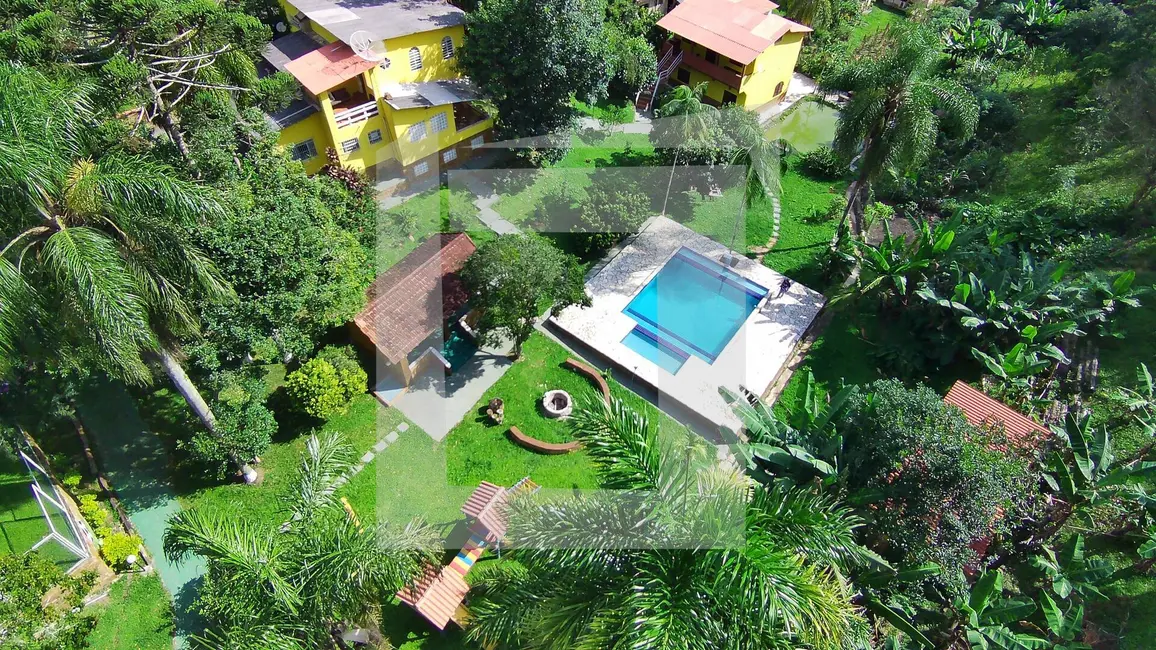 Foto 4 de Chácara com 9 quartos à venda, 13000m2 em Centro, Juquitiba - SP
