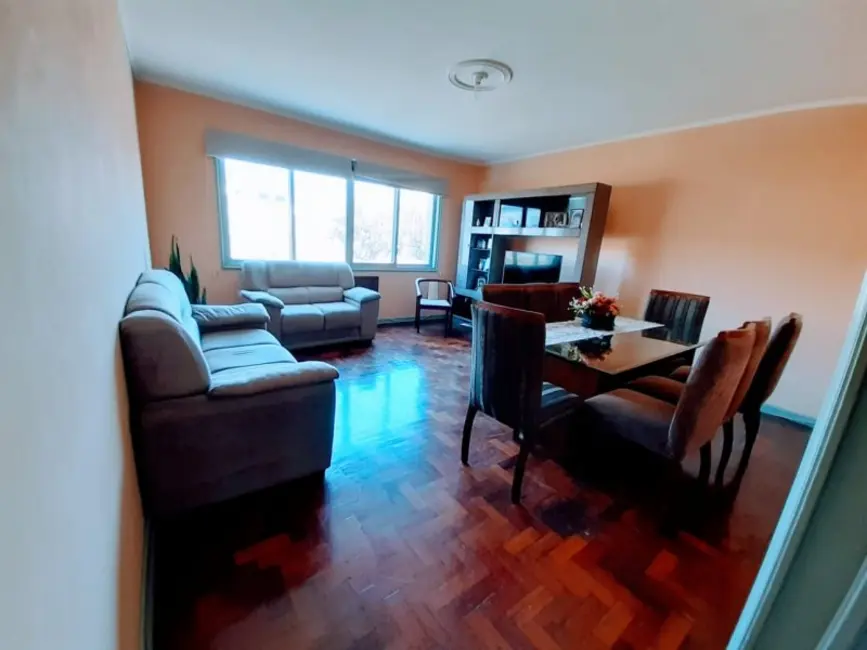 Apartamento com 3 quartos à venda, 127m2 em Menino Deus, Porto Alegre - RS - imagem 3 Foto 3 de Apartamento com 3 quartos à venda, 127m2 em Menino Deus, Porto Alegre - RS