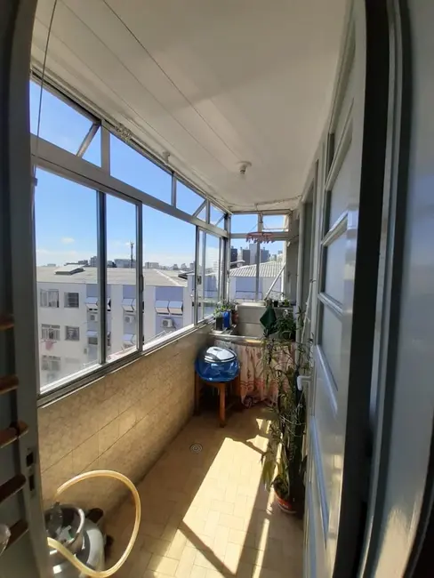 Apartamento com 3 quartos à venda, 127m2 em Menino Deus, Porto Alegre - RS - imagem 8 Foto 8 de Apartamento com 3 quartos à venda, 127m2 em Menino Deus, Porto Alegre - RS